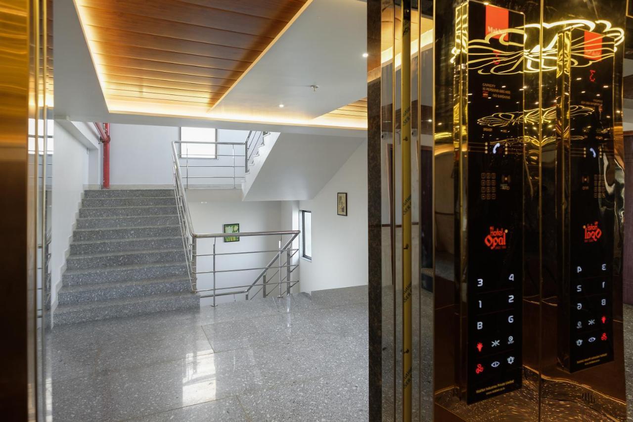 Hotel Opal Kolhapur Extérieur photo