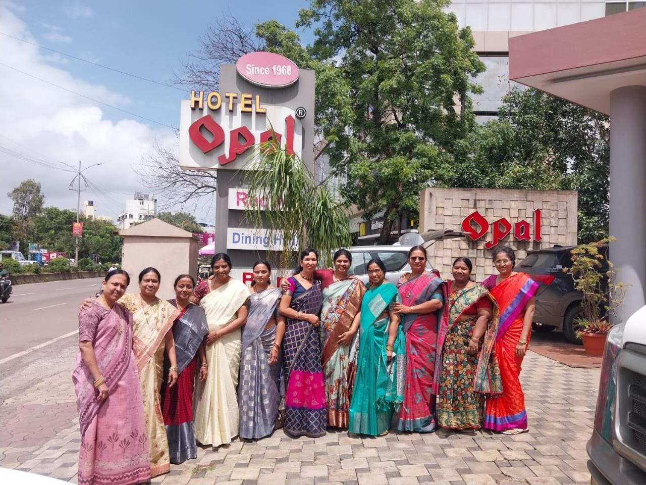 Hotel Opal Kolhapur Extérieur photo