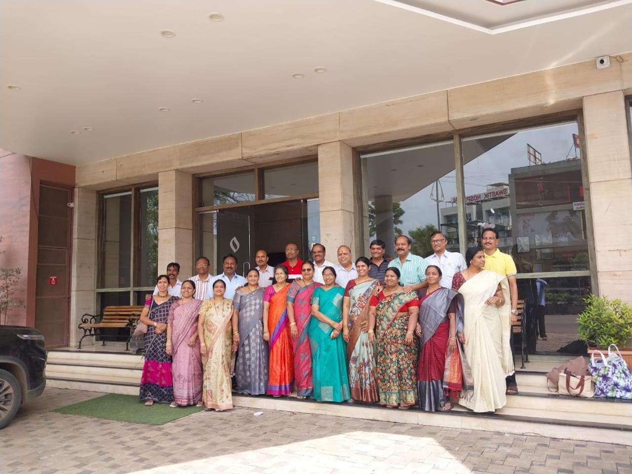Hotel Opal Kolhapur Extérieur photo
