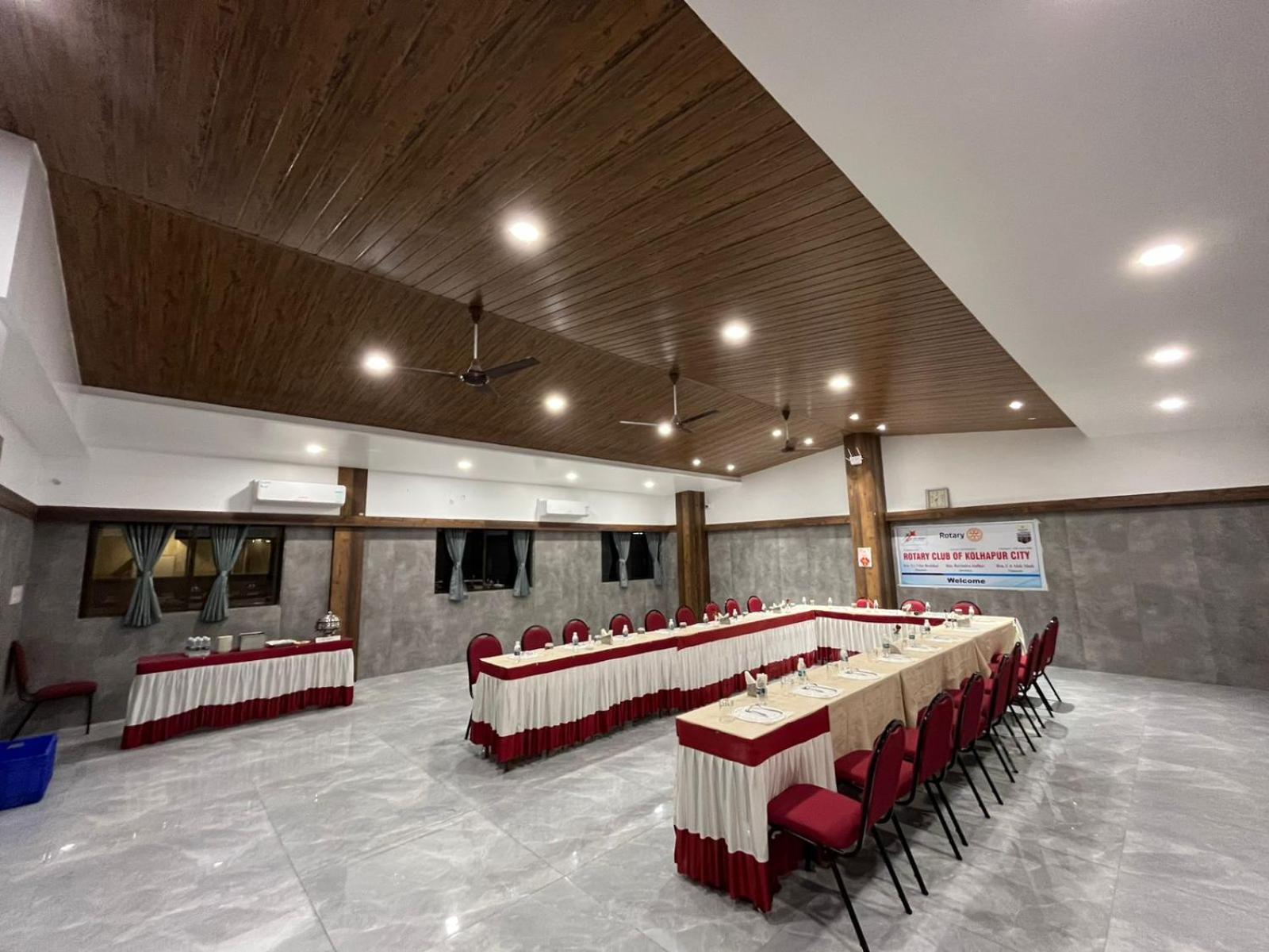Hotel Opal Kolhapur Extérieur photo